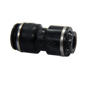 Соединитель труб 1/2" на 3/8" прямой переходник 